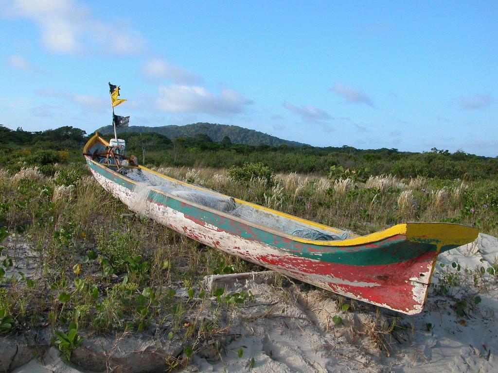Pousada Ilha Do Mel Cafe エクステリア 写真